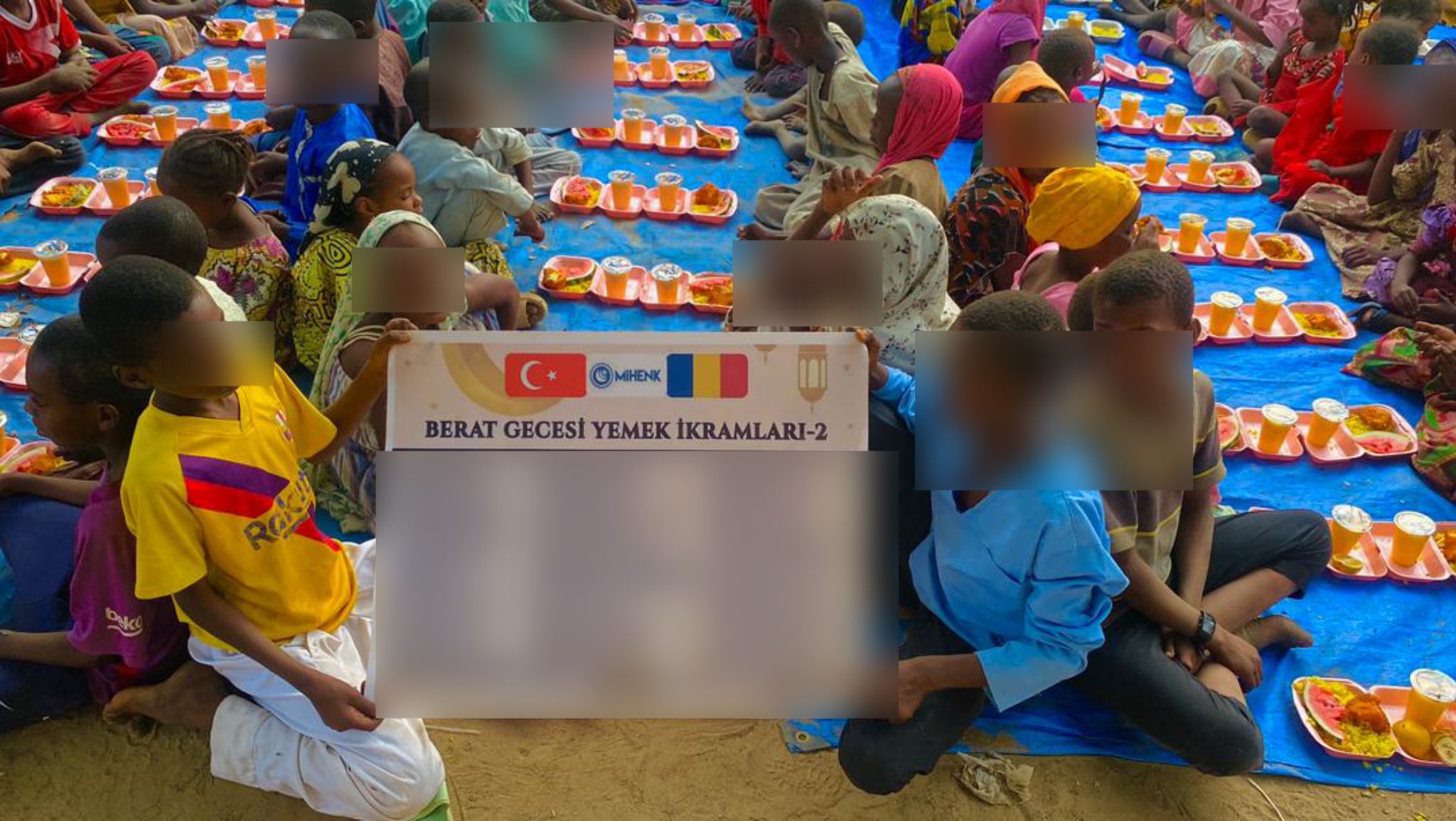 Afrika Yemek Dağıtımı